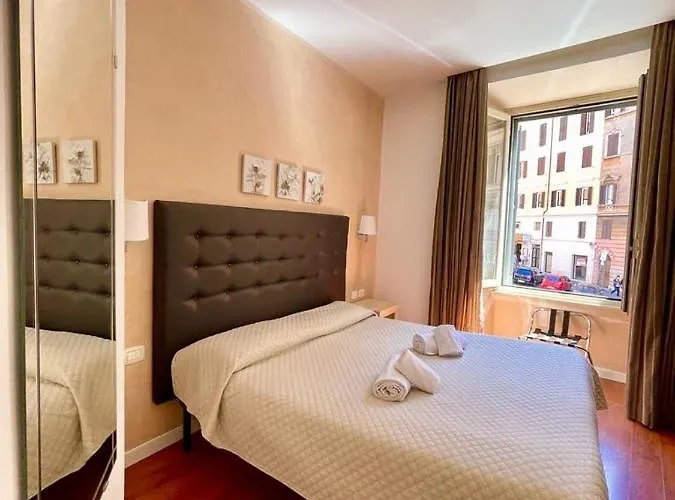 Elle Cavour 4*